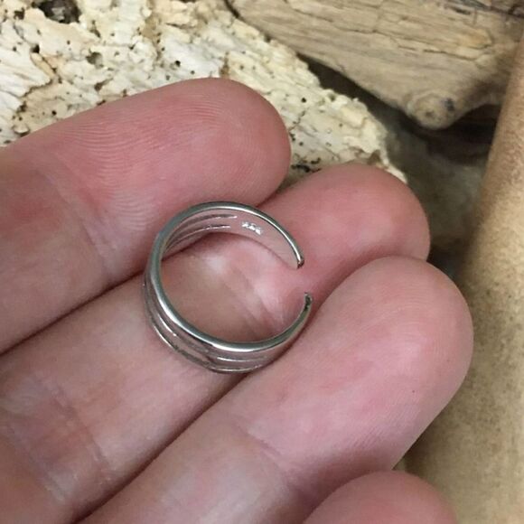 Triple Band Sterling Silver High Polish Toe Ring - Picture 4 of 5